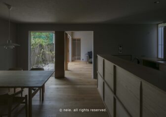 日々のうつろいを映す住まい