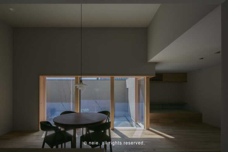 淡い光に整えられた暮らし